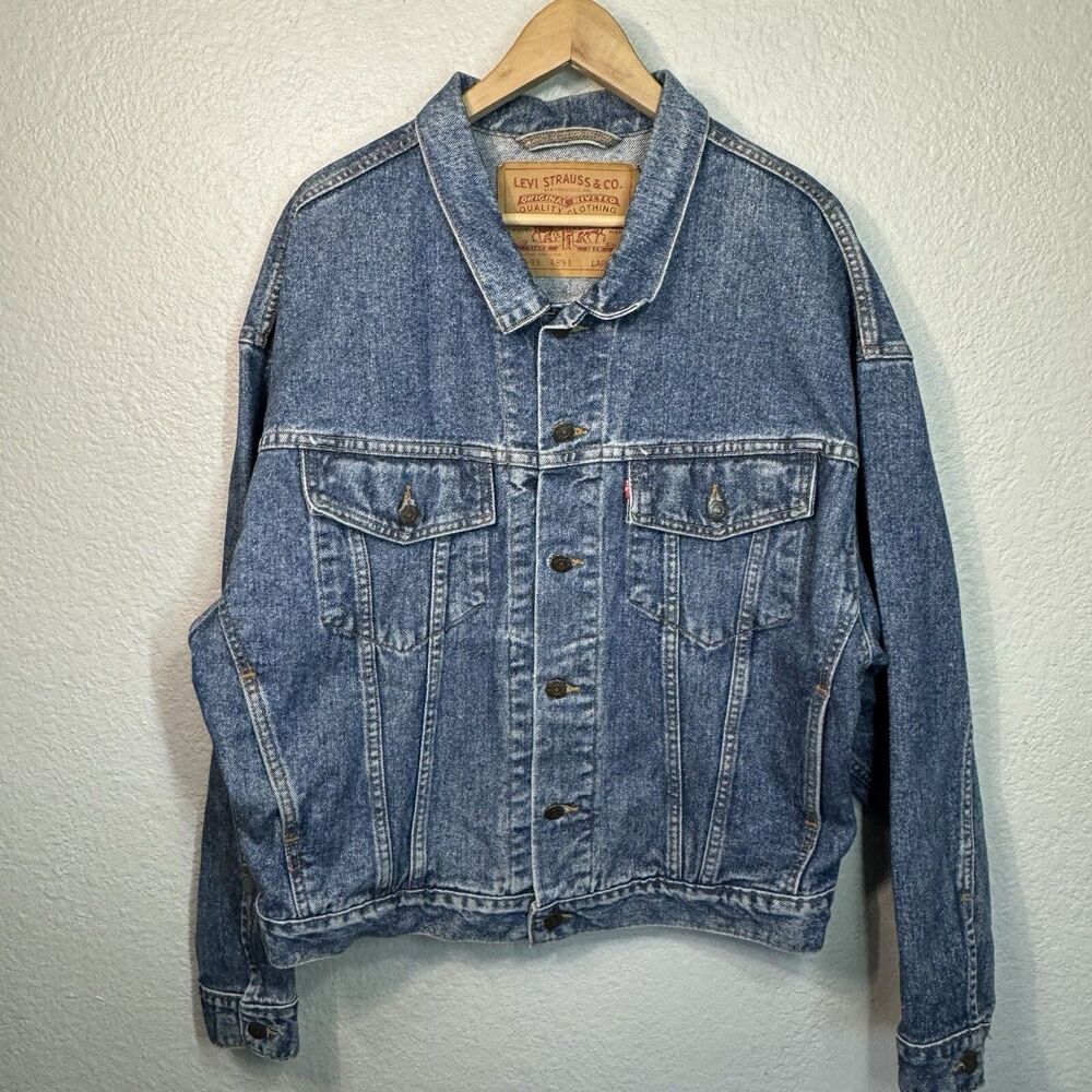 VTG 90s Levi's Trucker Denim Jacket Made in USA 70598-4891 Large Patch Men L